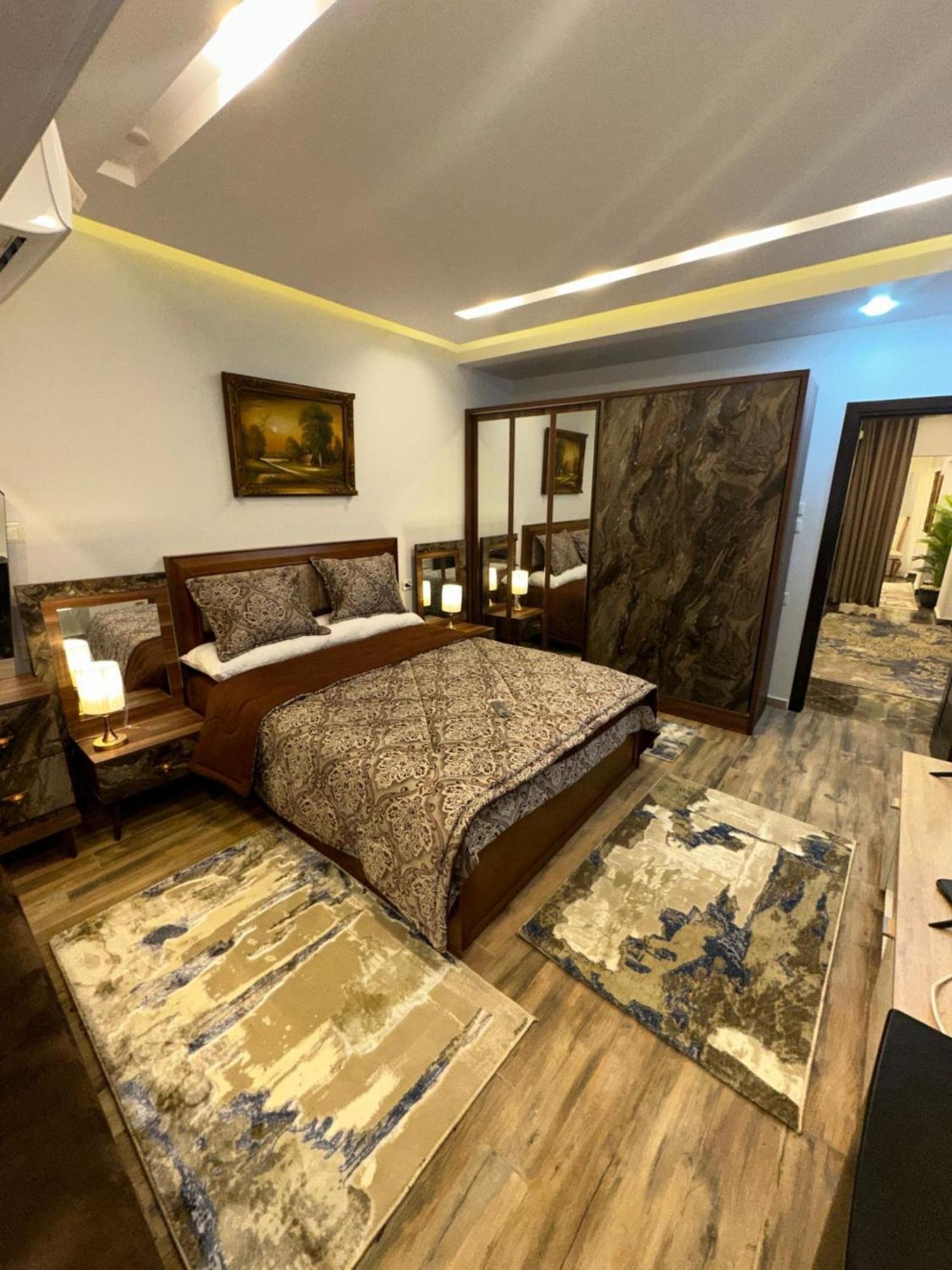 Well-equipped 2br In Sphinx Square El Agouza - Families Only Apartment